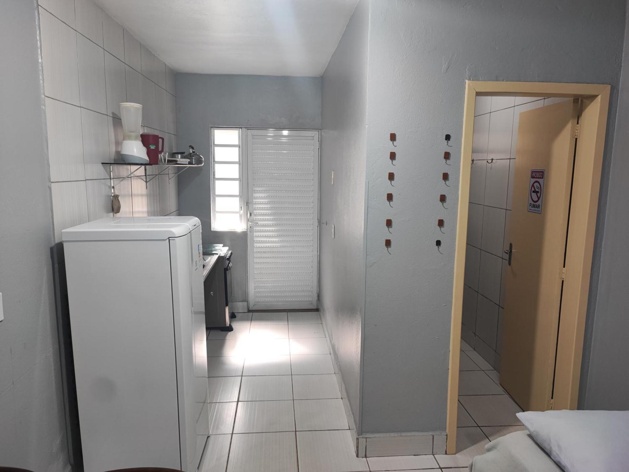 Estudios Individual Na Meia Praia Ar, Wifi, Vaga, Cozinha, Tv Smart - 6 X No Cartao Sem Juros Itapema Eksteriør billede